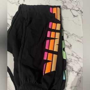 Pink xs sweats never worn